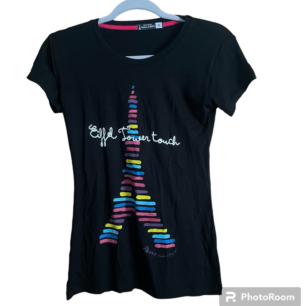 Eiffel Tower black graphic tee Size M